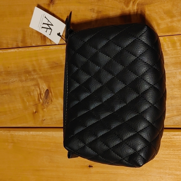 💚Anna Martina Franco cosmetic bag Nwt - Picture 2 of 4